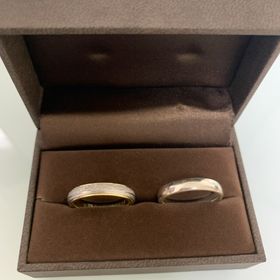 【TANZO.(鍛造指輪)の口コミ】 自分で色や形デザインを細かく決めることができたのがよかった！色はゴー…