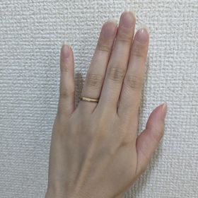 【atelier tamari(アトリエタマリ)の口コミ】 他にはないデザインに惹かれました。ダイヤモンドの粒子を吹きかけた、ダ…