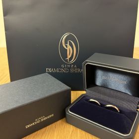 【銀座ダイヤモンドシライシの口コミ】 重ね付けしても派手にならないデザインでした。太すぎでもなく、細すぎで…