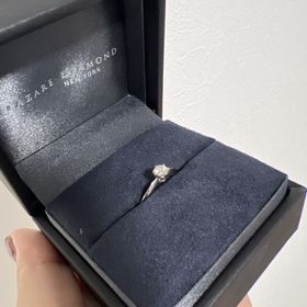 【ラザール ダイヤモンド(LAZARE DIAMOND)の口コミ】 まずはリングの種類が多く決めるのに時間がかかるほどかわいいデザインば…