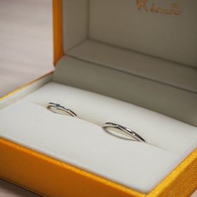 【ケイウノ ブライダル(K.UNO BRIDAL)の口コミ】 結婚指輪は毎日つけたいものなので、日常に溶け込むデザインであることと…