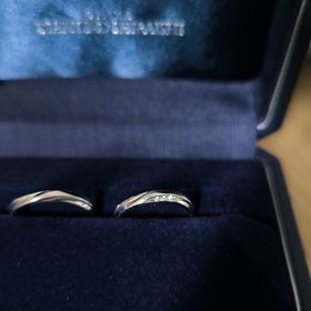 【銀座ダイヤモンドシライシの口コミ】 骨格診断をしていただき、指の形に似合うものをお勧めしてもらいました。
…