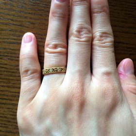 【ケイウノ ブライダル(K.UNO BRIDAL)の口コミ】 はじめはクラシコの指輪が気に入り検討していおですが、担当の方のすすめ…