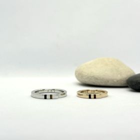 【ichi(イチ)の口コミ】 シンプルなデザインかつ個性的です。シックでかっこいいなぁとうっとりし…