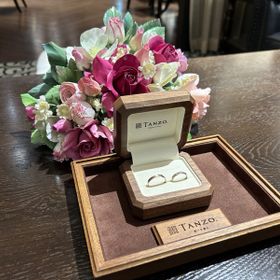 【TANZO.(鍛造指輪)の口コミ】 色、デザイン等を1から全て決めることができ、世界で2人だけの指輪を作る…