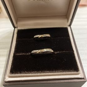 【アイプリモ(I-PRIMO)の口コミ】 形はシンプル、コンビネーションで遊び心と個性を、と思いこちらのリング…