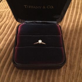 【ティファニー(Tiffany & Co.)の口コミ】 以前より、こちらのブランドのアクセサリーが大好きでしたので、迷わずこ…