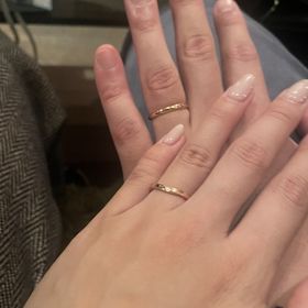 【カルティエ(Cartier)の口コミ】 婚約指輪がピンクゴールドだったので、合わせて結婚指輪もピンクゴールド…