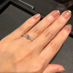 【エクセルコダイヤモンド(EXELCO DIAMOND)の口コミ】 ネットでこのブランドの指輪の写真がとても綺麗だと思ったのと、好きなデ…