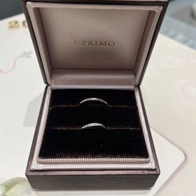 【アイプリモ(I-PRIMO)の口コミ】 男性用女性用両方シンプルだけど女性用はダイヤモンドが施されており何処…