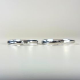 【BELETHE(ベルテ)の口コミ】 結婚指輪は毎日付けるものなので、着け心地を重視しました。細身のシンプ…