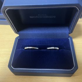 【銀座ダイヤモンドシライシの口コミ】 シンプルなデザインのもので探していました。シンプルでありながら材質や…