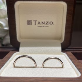 【TANZO.(鍛造指輪)の口コミ】 デザインは、自分たちが入れたい柄のイメージだけを伝えてお願いしました…