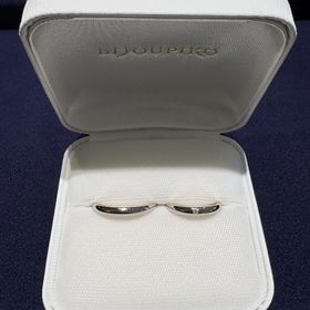 【BONDS(ボンズ)の口コミ】 指輪のデザインはシンプルで普段使いしやすいもの、値段もペアで10万円前…