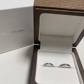 【Ponte Vecchio(ポンテヴェキオ)の口コミ】 いろんなブランドのいろんなデザインを試着しましたが、指との相性が1番良…