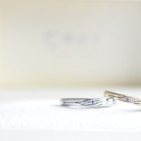 【CRAFY(クラフィ)の口コミ】 指輪は、種類からデザインから入れる石など自由に自分たちで決められ、2人…