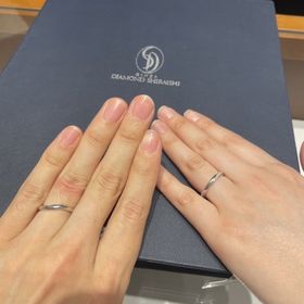 【銀座ダイヤモンドシライシの口コミ】 シンプルなデザインが多い中でも、このブルーミンは、プラチナとダイヤモ…