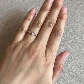 【HelloKitty x MAYFAIR(ハローキティ メイフェア)の口コミ】 キティちゃんが大好きなのでさりげないリボンがすごく可愛くて気に入りま…