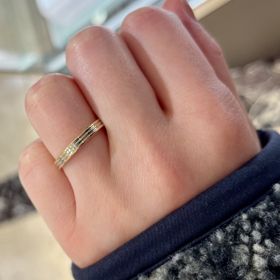 【ヴァンドーム青山(VENDOME AOYAMA)の口コミ】 キラキラしたものが苦手でダイヤは付いていないが艶があり綺麗だった。
3…