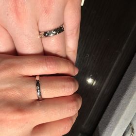 【ケイウノ ブライダル(K.UNO BRIDAL)の口コミ】 指輪の種類が豊富で、同じような指輪の中でも形や太さが違う物もたくさん…