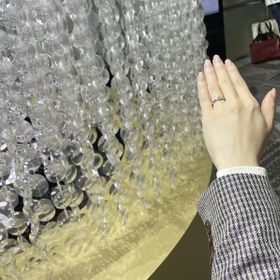 【アイプリモ(I-PRIMO)の口コミ】 複数店舗を回ってデザイン重視で検討しましたが、婚約指輪ではなかなか他…