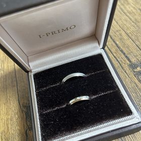 【アイプリモ(I-PRIMO)の口コミ】 シンプルなプラチナのみの指輪とは違い、ピンクゴールドが重なっているの…