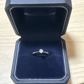 【銀座ダイヤモンドシライシの口コミ】 婚約指輪にオリジナリティを出したかったので、カスタマイズができる銀座…