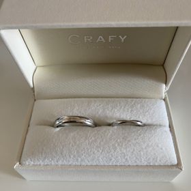 【CRAFY(クラフィ)の口コミ】 今回制作した指輪はプラチナのシンプルなデザインのものです。私の婚約指…