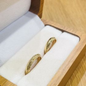 【PUAALLY(プアアリ)の口コミ】 結婚指輪の購入で数店舗見たあとにパートナーの勧めで訪問しました。

事…