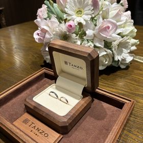【TANZO.(鍛造指輪)の口コミ】 丈夫な作りで傷も付きづらいというところ、デザインもこだわれるところ。…
