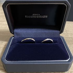 【銀座ダイヤモンドシライシの口コミ】 クレール8MLを購入しました。
ダイヤモンドの輝きと、着用した時の着け心…