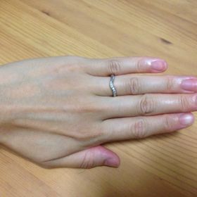 【ケイウノ ブライダル(K.UNO BRIDAL)の口コミ】 ジュエリーデザイナーの方が、私たち夫婦の希望を聞きながらデザインして…