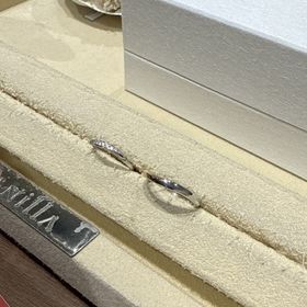 【AMATSU(アマツ)の口コミ】 シンプルだけどこだわりのあるデザインでとてもとてもよかったです。ダイ…