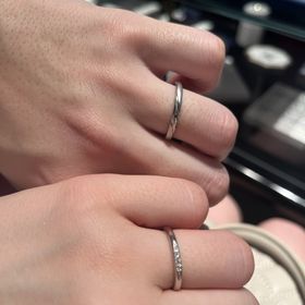 【銀座ダイヤモンドシライシの口コミ】 指輪のおすすめポイントはダイヤが綺麗と言ったところでしょう！
一粒一粒…