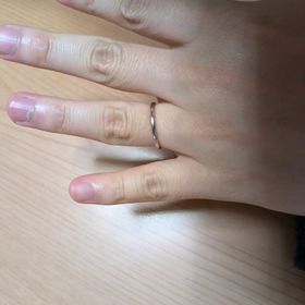 【アイプリモ(I-PRIMO)の口コミ】 今後ずっと着用するので、シンプルで何にでも似合う、飽きのこないデザイ…