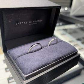 【ラザール ダイヤモンド(LAZARE DIAMOND)の口コミ】 他ブランドにはないデザインのリングで、人目見た時から気に入りました。…