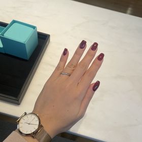 【ティファニー(Tiffany & Co.)の口コミ】 結婚指輪にもダイヤが欲しいと思っていたことと、シンプルなストレートで…