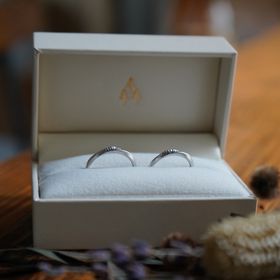 【THREE TREES(スリーツリーズ)の口コミ】 艶なしでカジュアルに着用できるようにしていただきました。夫婦で違った…