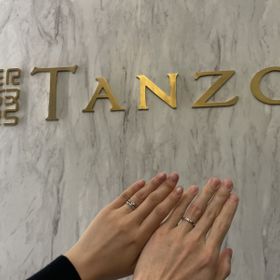 【TANZO.(鍛造指輪)の口コミ】 いろんなデザインの見本品を見せていただき2人の好きなデザインで作ること…