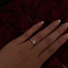 【アイプリモ(I-PRIMO)の口コミ】 リングの絞りがきいていて、真ん中が際立つデザインでとてもきにいりまし…