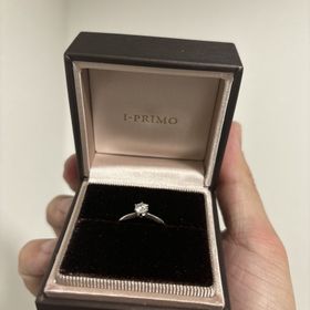 【アイプリモ(I-PRIMO)の口コミ】 ダイヤモンドのカットにこだわりがあると熱弁され、はじめは半信半疑でし…