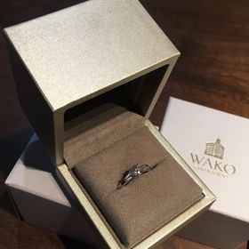 【和光ブライダルブティックギンザの口コミ】 他のブランドと比較してダイヤモンドの輝き方が品よくきれいでした(ギラギ…