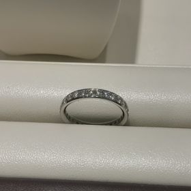 【俄(にわか)の口コミ】 指輪はフルエタニティリングで価格も３種類くらい見せていただきました。…