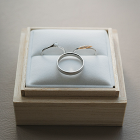 【IDEAL Plus fort(アイデアルプリュフォール)の口コミ】 夫婦共に手を使う仕事をしているため、長く使っていても傷・変形すること…