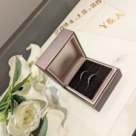 【アイプリモ(I-PRIMO)の口コミ】 デザインがシンプルであり、かつ着け心地が良かったです。着けた状態で手…