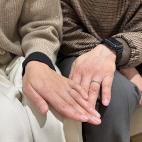 【出雲結(いずもゆい)の口コミ】 メレダイヤがたくさんあって、とても華やかな指輪になりました！
他の店舗…