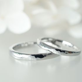 【renri(レンリ)の口コミ】 ・自分たちの肌色に合った素材を試しながら選べたこと
・ストーンを使わな…