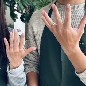 【鎌倉彫金工房の口コミ】 指輪は手作りしました。
何年着用しても飽きないシンプルなものが良かった…