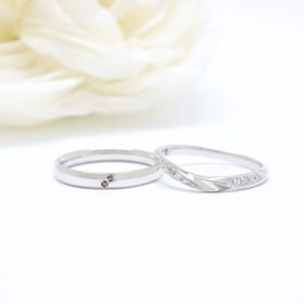 【LEGAN(レガン)の口コミ】 ペアやセットではなく、2人とも自分の好きなものを選びました。私はピンク…