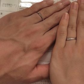 【銀座ダイヤモンドシライシの口コミ】 かわいく華やかさのあるデザインで、着け心地も着けているのを忘れるくら…